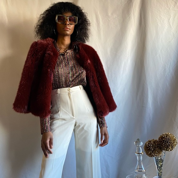 Faux fur coat - Picture 3 of 9